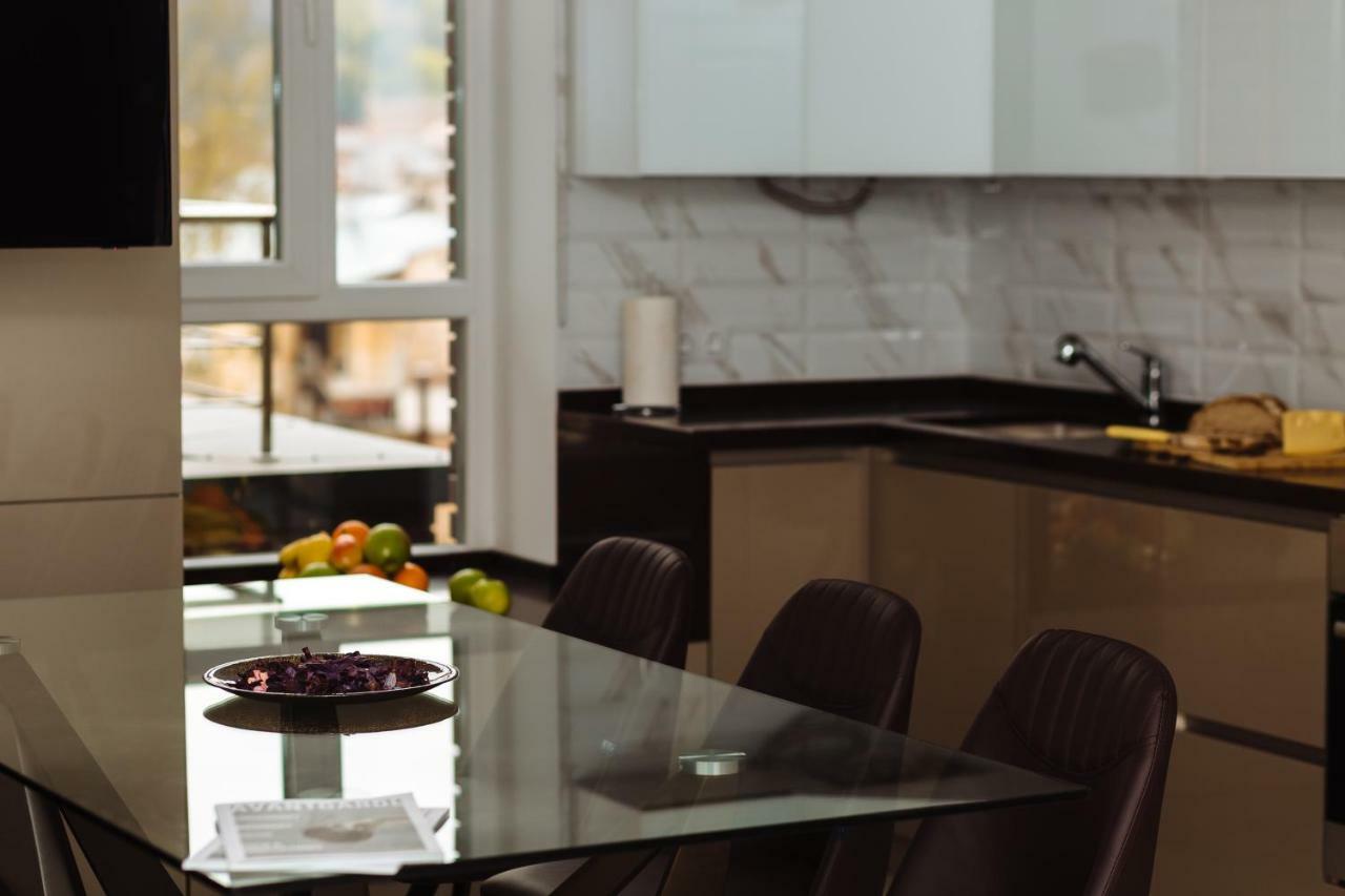 Luxury terrace view Apartment! Lviv Extérieur photo