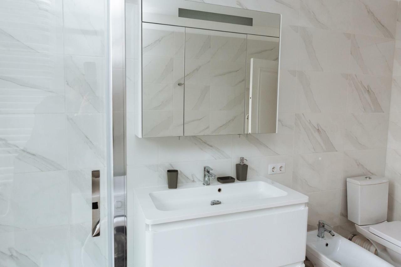 Luxury terrace view Apartment! Lviv Extérieur photo