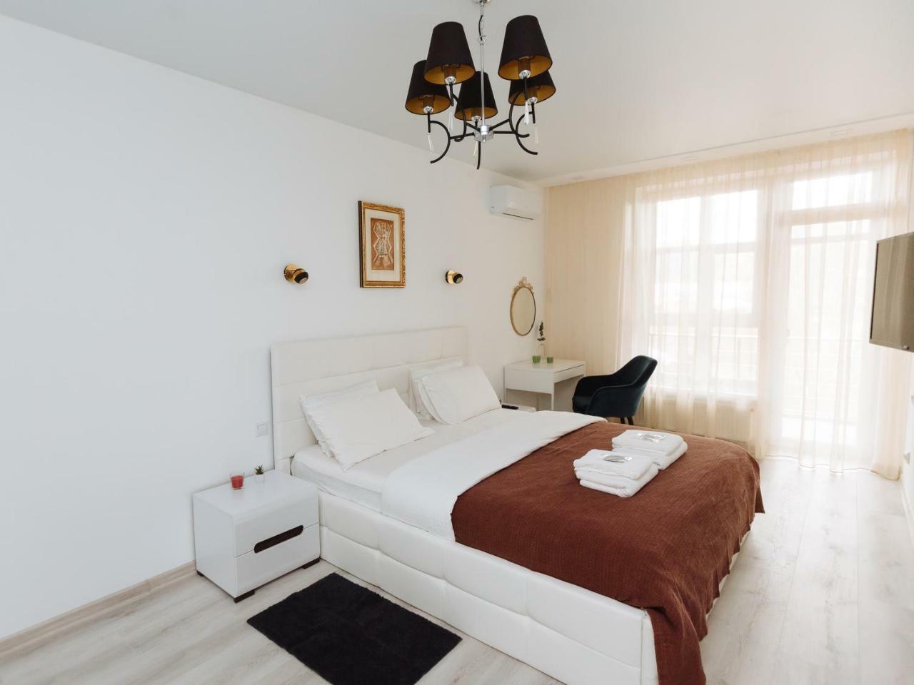 Luxury terrace view Apartment! Lviv Extérieur photo