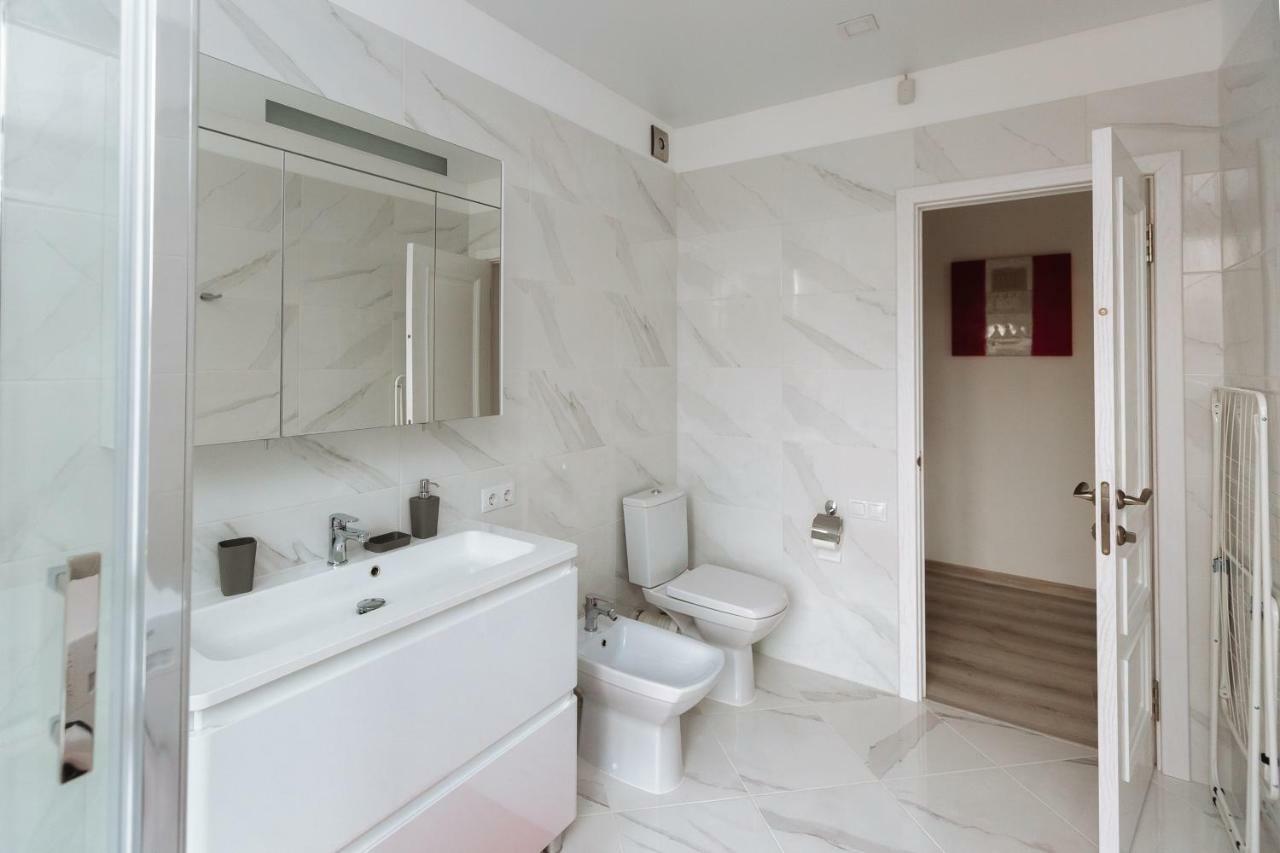 Luxury terrace view Apartment! Lviv Extérieur photo