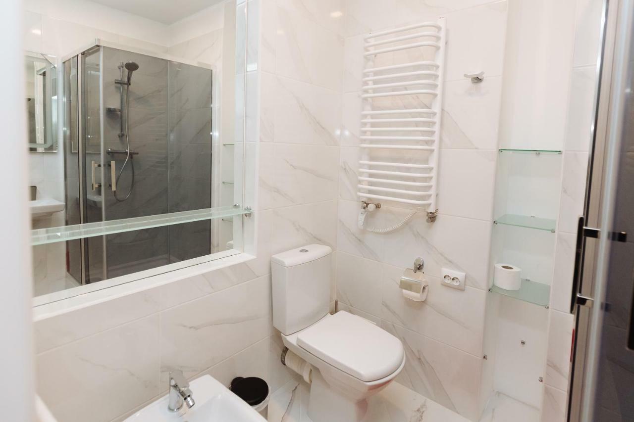 Luxury terrace view Apartment! Lviv Extérieur photo